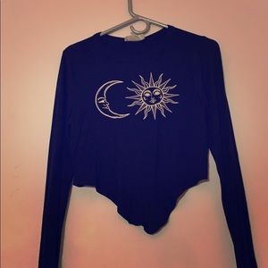 Black long sleeve crop top